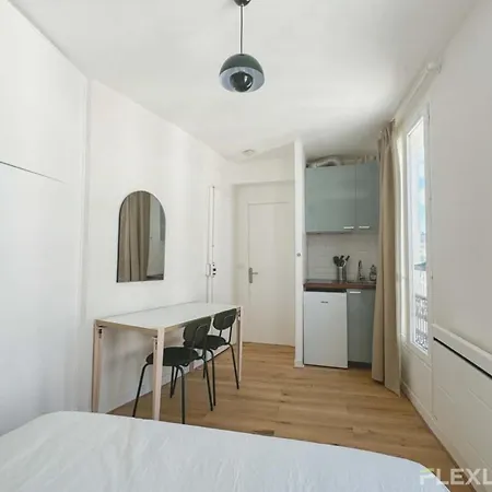 Flexliving - - Durantin Apartment Paris